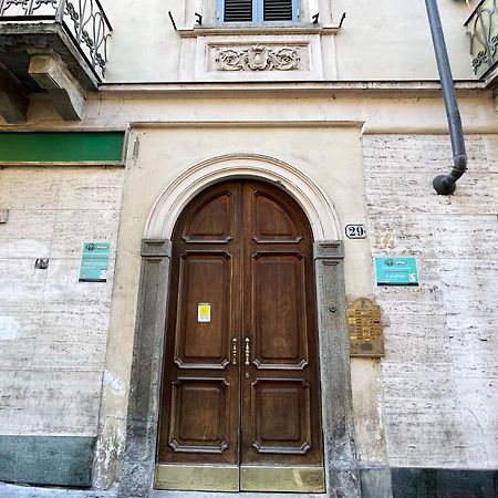 Italian Maison - Studio In The Heart Of تورينو المظهر الخارجي الصورة