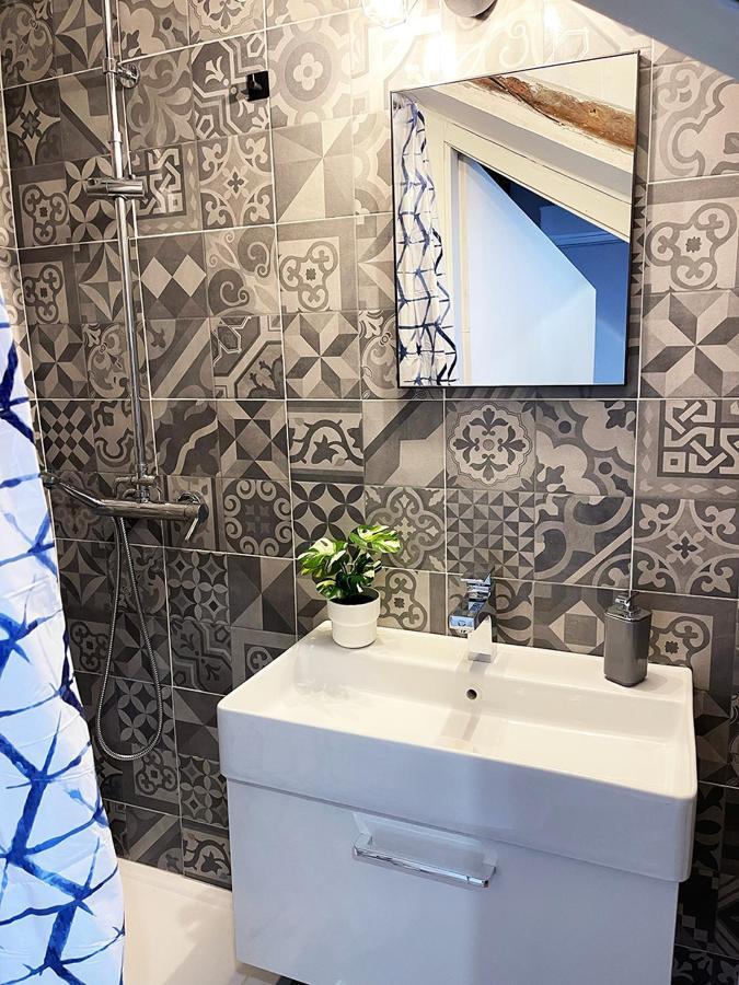 Italian Maison - Studio In The Heart Of تورينو المظهر الخارجي الصورة