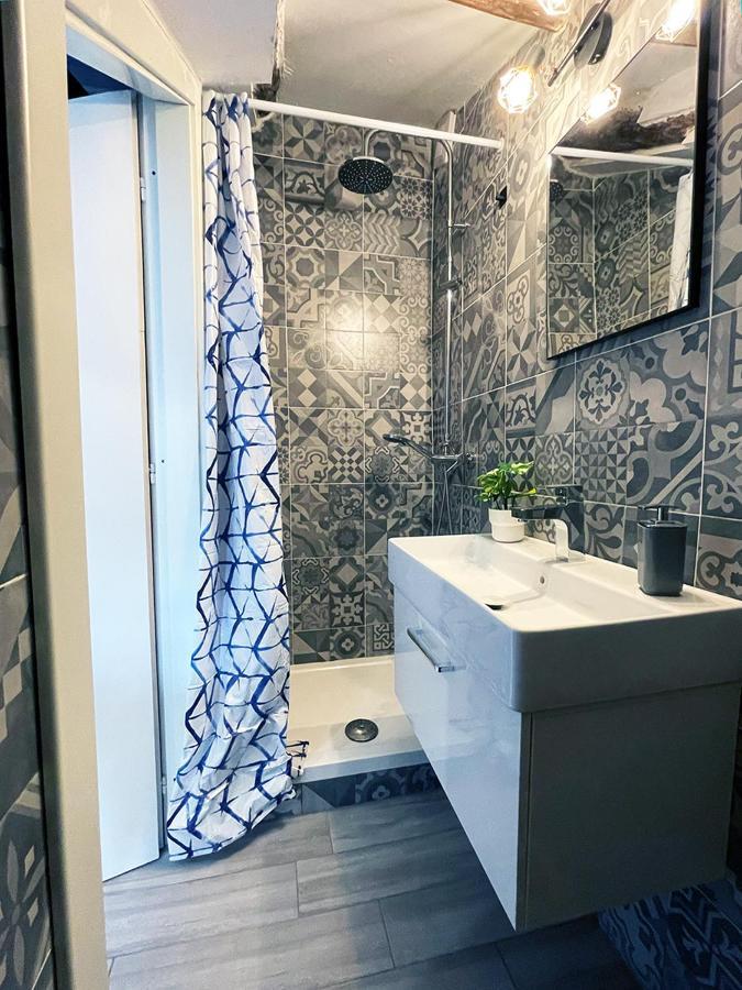 Italian Maison - Studio In The Heart Of تورينو المظهر الخارجي الصورة
