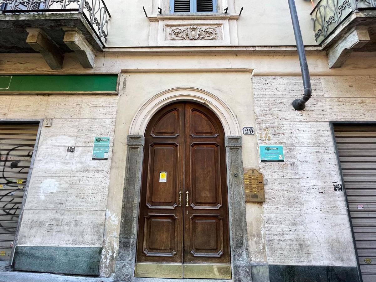 Italian Maison - Studio In The Heart Of تورينو المظهر الخارجي الصورة