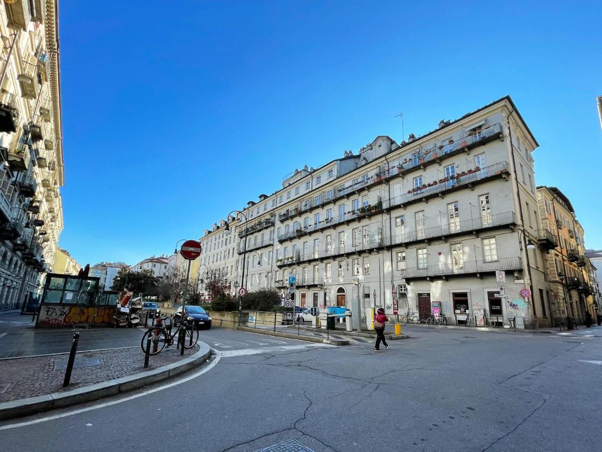 Italian Maison - Studio In The Heart Of تورينو المظهر الخارجي الصورة