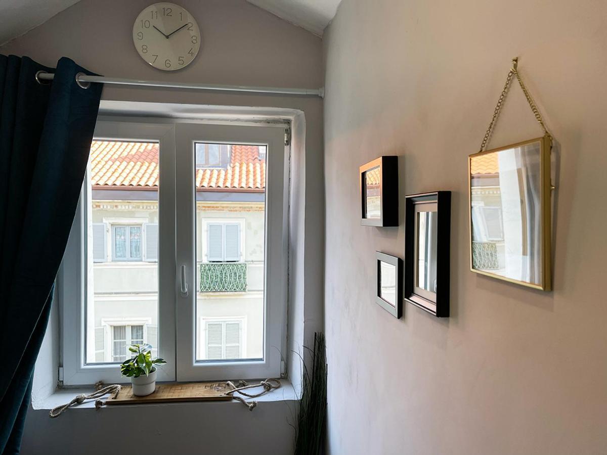 Italian Maison - Studio In The Heart Of تورينو المظهر الخارجي الصورة