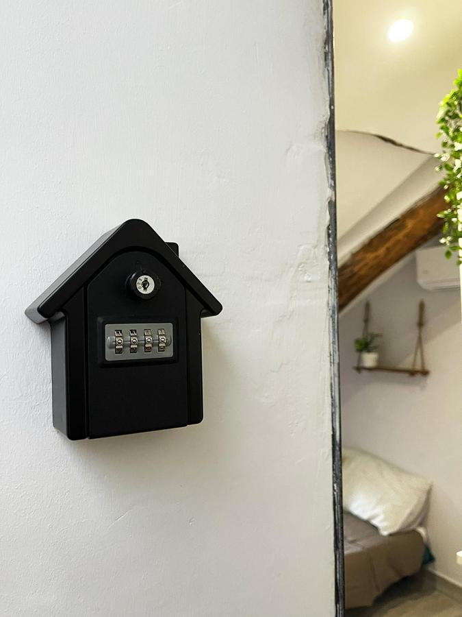 Italian Maison - Studio In The Heart Of تورينو المظهر الخارجي الصورة